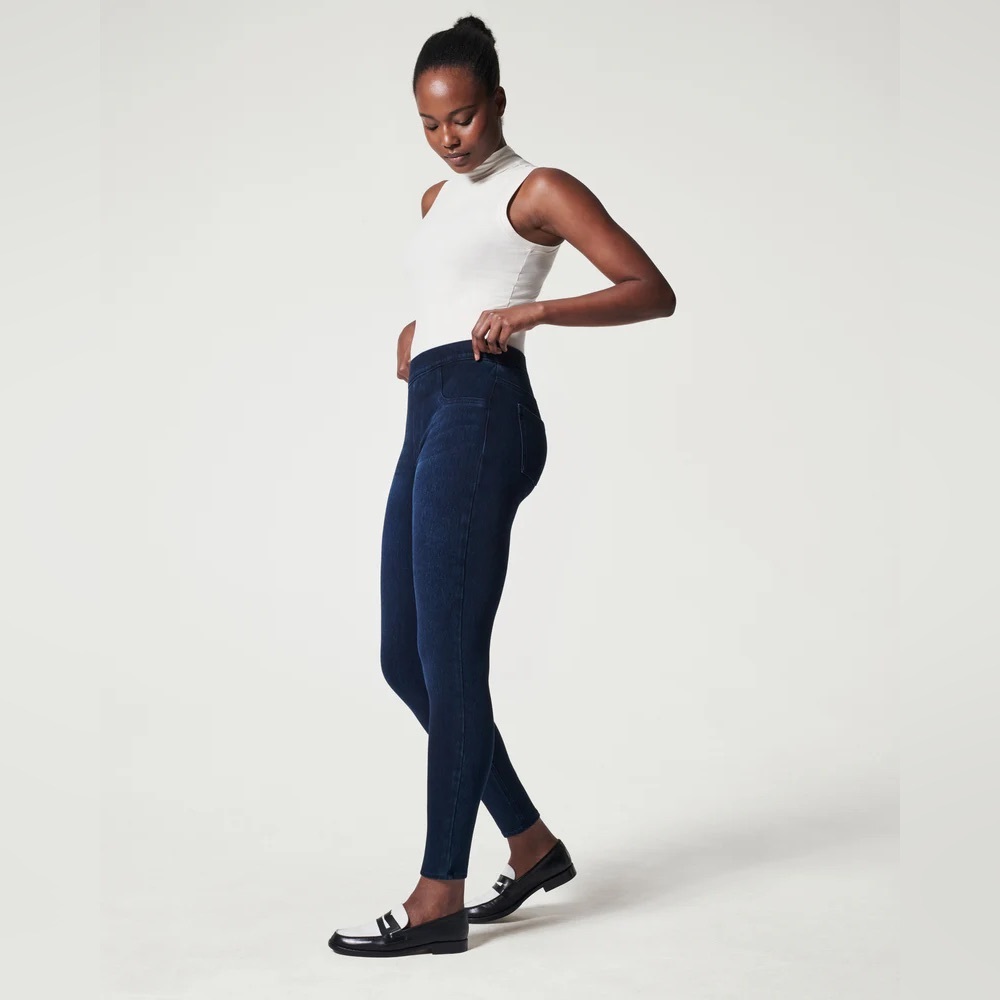 SPANX Jean-ish Ankle Leggings in Twilight Rinse Blue Size Medium